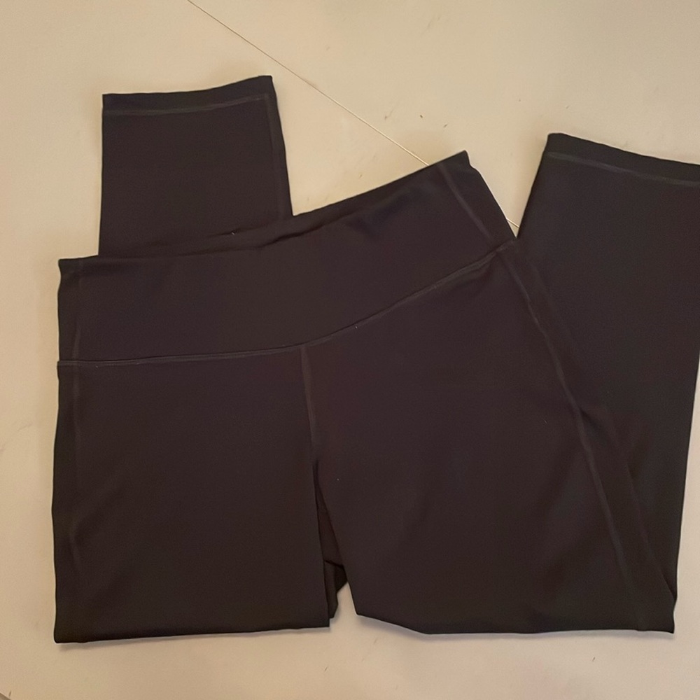 Old Navy Active Elevate Leggings Go Dry Women’s Size Medium